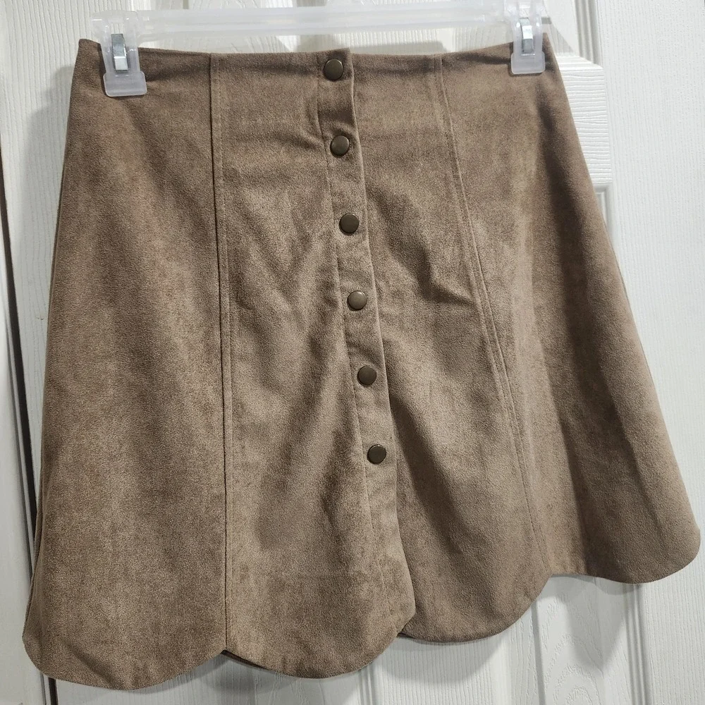 Blue Rain Faux Suede‎ Skirt Small Brown A-Line Scalloped Hem Button Front